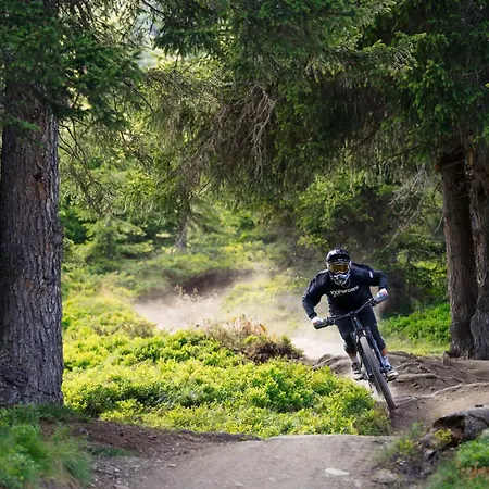 Homes Casa Partnun 2-9 아파트